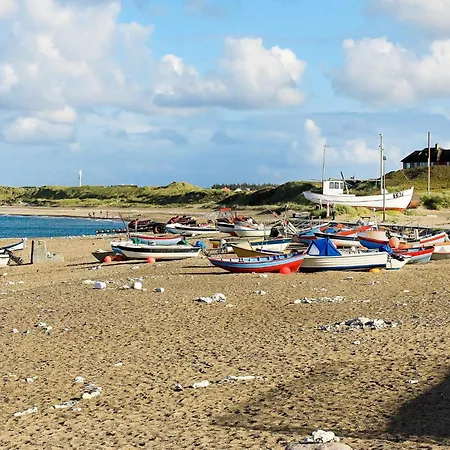 10 Person In Thisted-by Traum *