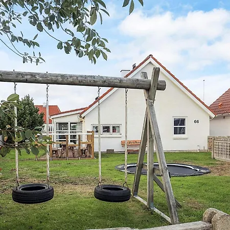 10 Person In Thisted-by Traum Klitmøller