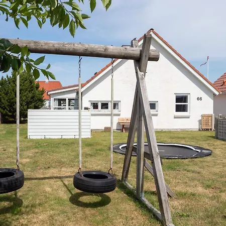 4 Star In Thisted Klitmoller