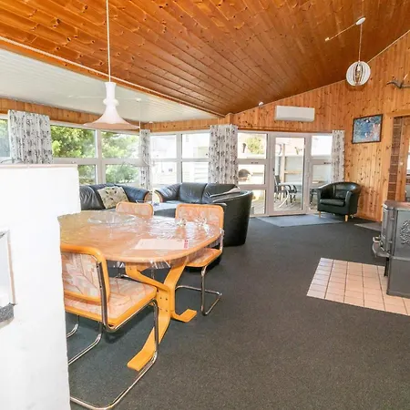 4 Star In Thisted Holiday home Klitmoller