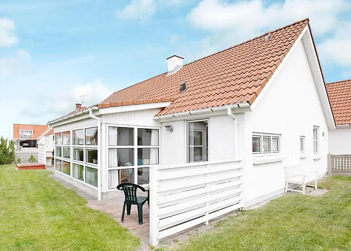 10 Person In Thisted-by Traum * Klitmøller