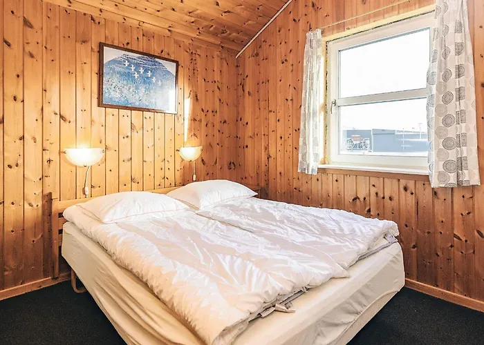 10 Person In Thisted-by Traum Klitmøller